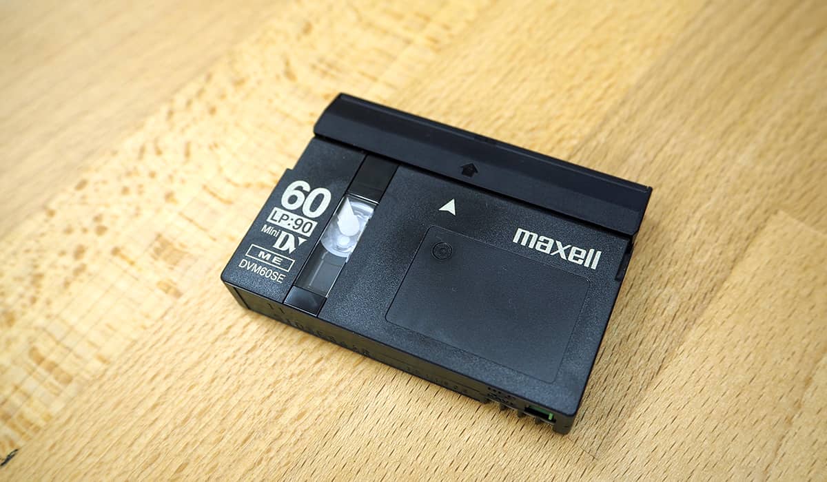 mini-DV